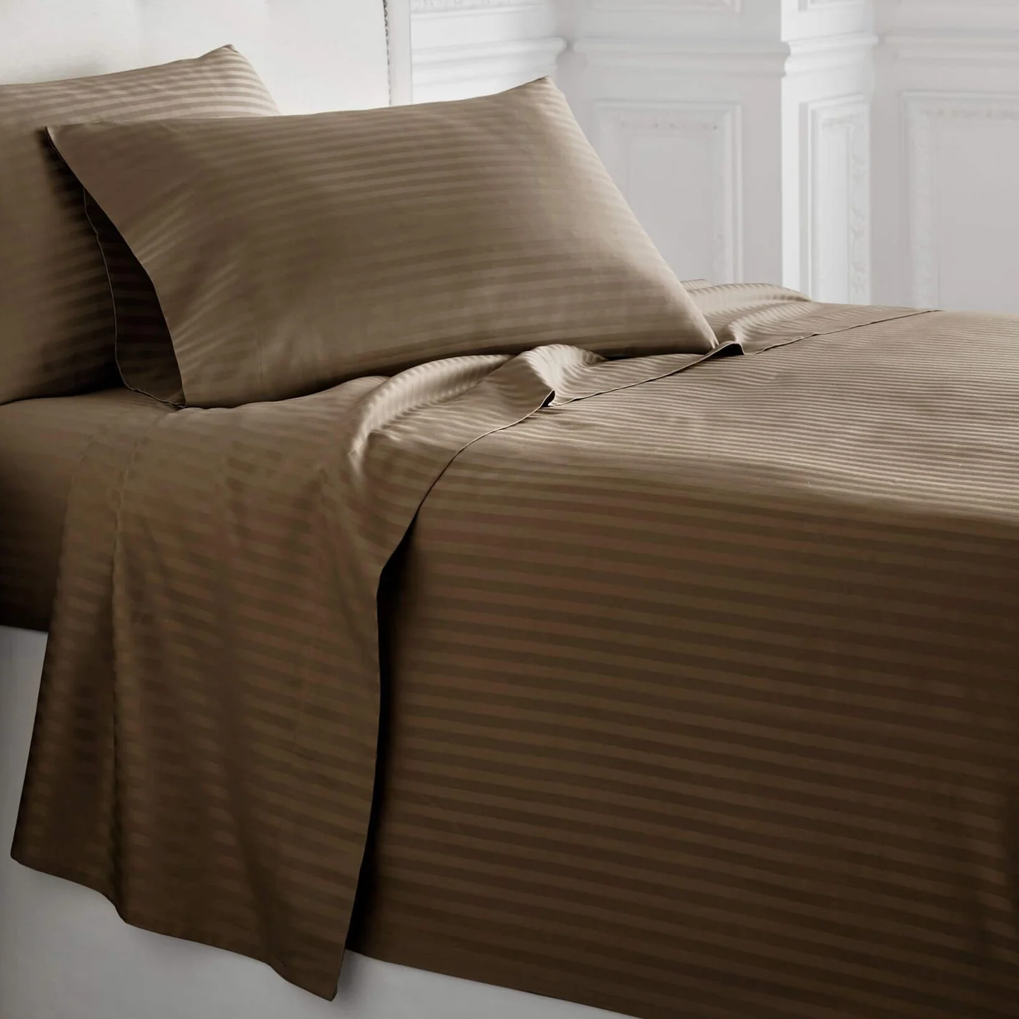 Mocha Martin Corner Sheet Set