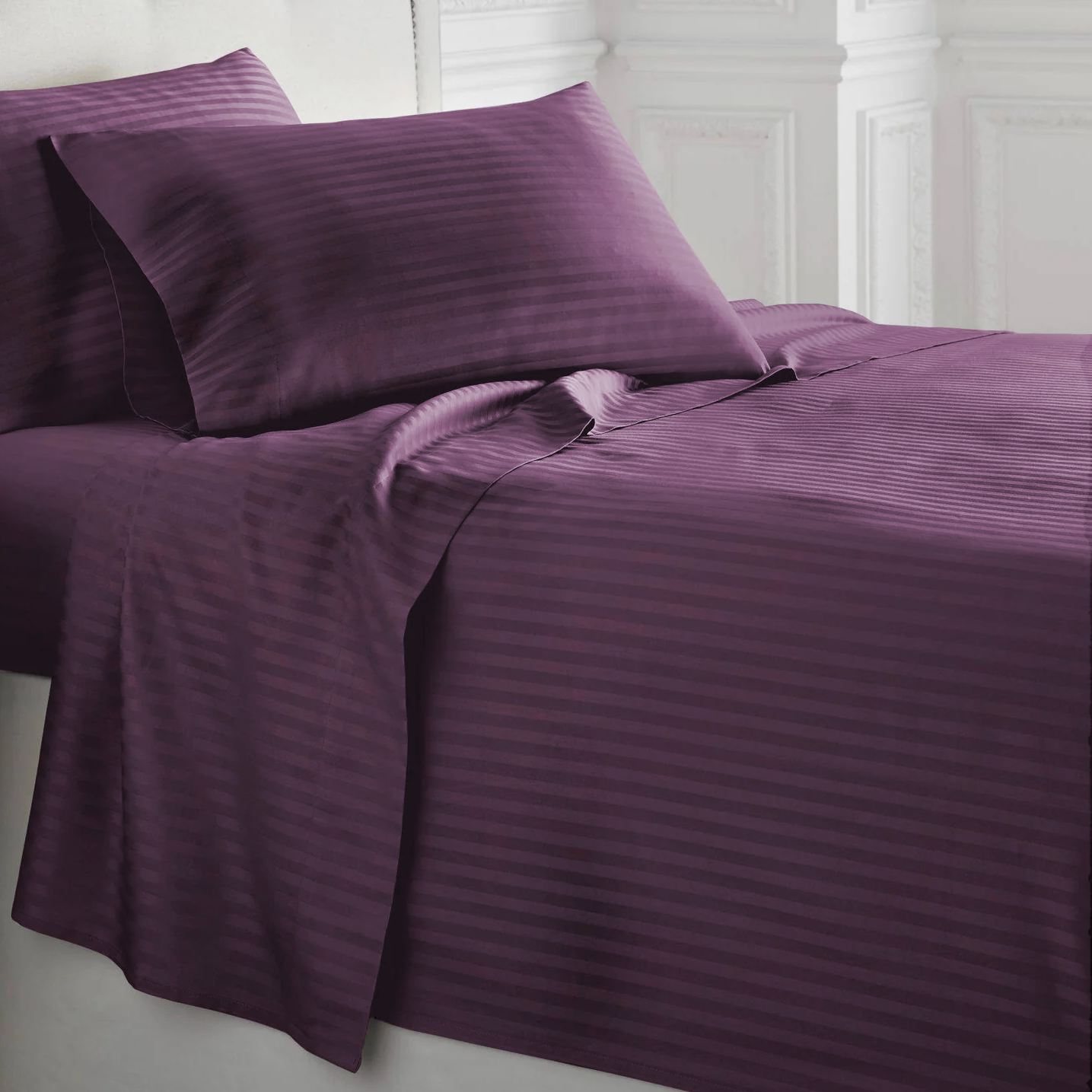 Plum Martin Corner Sheet Set