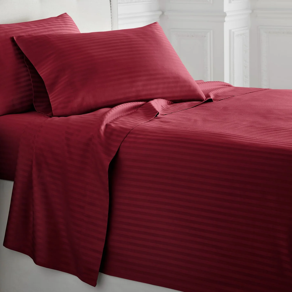 Burgundy Martin Corner Sheet Set