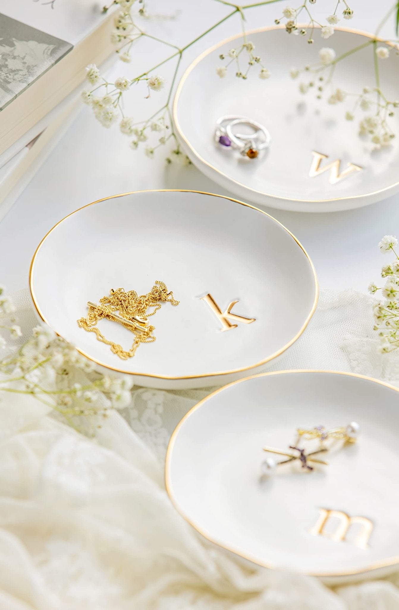 COLLECTIVE HOME - Ceramic Jewelry Tray, Decorative Trinket Dish for Rings Earrings Necklaces Bracelet Watch Keys, Birthday Mother's Day Christmas Gift for Women, 4.75", White Surface (M) - Martin Corner Bedding